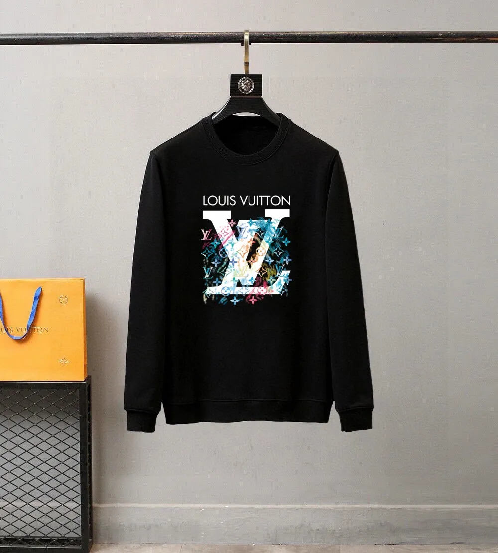 🅿️380 direct batch [LV Louis Vuitton] (Fat Man Gospel) hot-selling suit is coming. Focus on the original version of the official website. 2025 new hot-selling sweatshirt suit. The original order is the best. 🇭🇰The meticulous work of top designers. Just for a fitting and perfect upper body effect. 100% natural high-quality Roman cotton, close-fitting comfort, noble and elegant! Original hardware embodies elegance and nobility! Counter size: M-5XL (maximum wear up to 220 pounds)